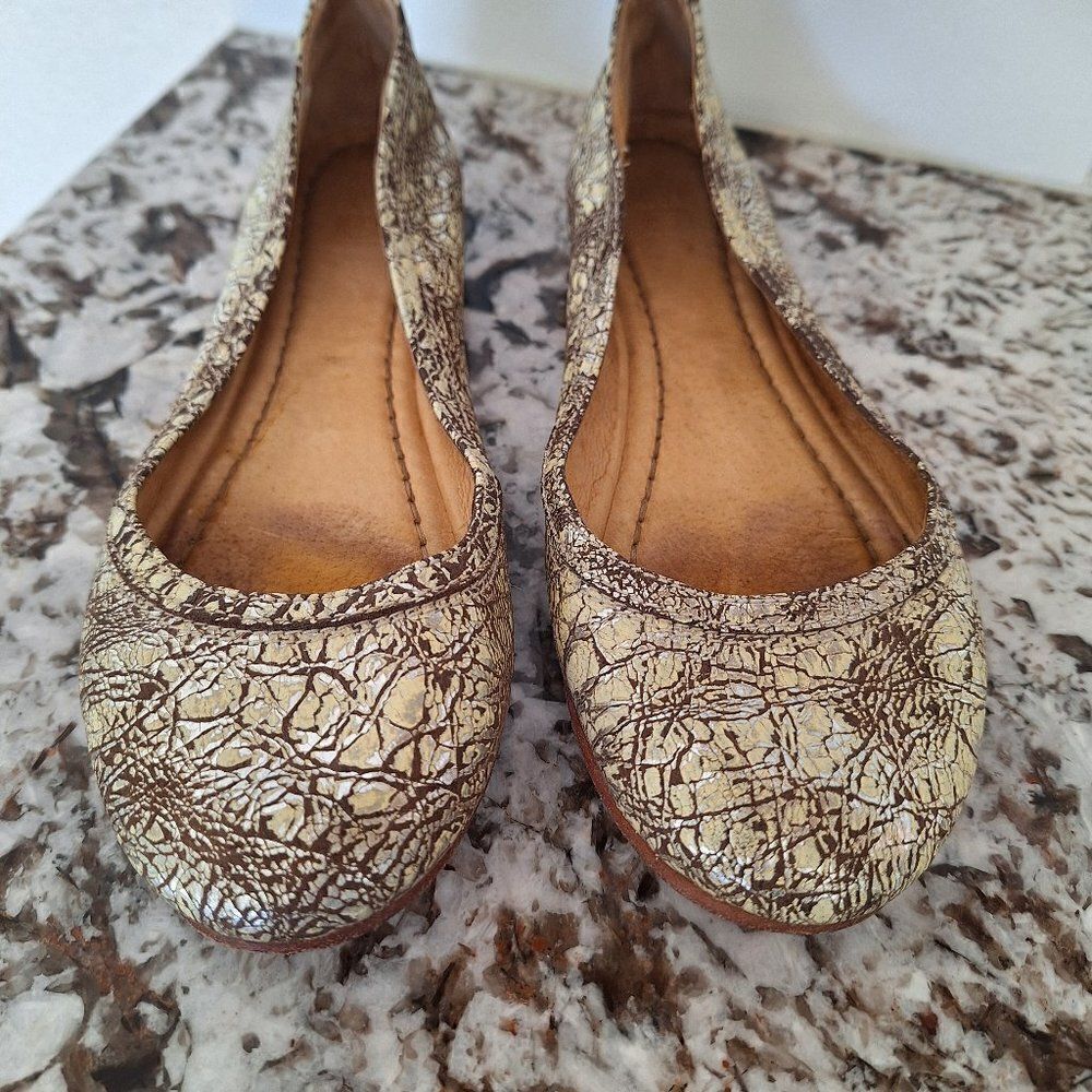Women’s Frye Carson ballet flats size 6.5M